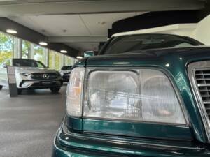 Bild 14/21 von Mercedes-Benz E 200 (1996)