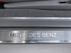 Image 14/18 de Mercedes-Benz 300 SL (1993)