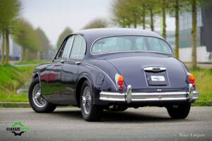 Image 38/42 of Jaguar Mk II 3.8 (1963)