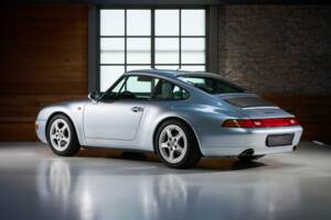 Image 2/36 de Porsche 911 Carrera (1995)