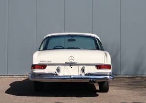 Imagen 25/43 de Mercedes-Benz 280 SE (1968)