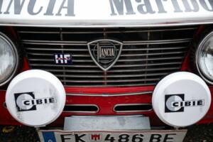 Image 38/44 of Lancia Fulvia Rallye HF 1.6 (1970)
