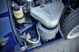 Image 23/80 de Jaguar Type E 4.2 (1966)