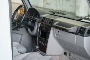 Bild 49/50 von Mercedes-Benz G 500 (kurz) (2007)