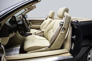 Immagine 19/38 di Mercedes-Benz SL 320 (1997)