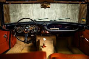 Image 42/92 of Maserati 3500 GT Touring (1957)