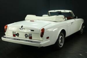 Image 2/50 of Rolls-Royce Corniche III (1991)