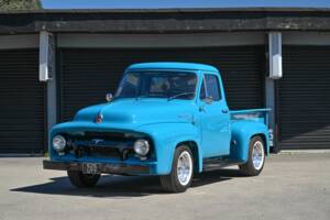 Image 8/50 de Ford F-100 (1954)