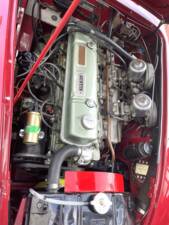 Image 13/26 de Austin-Healey 100&#x2F;6 (BN4) (1959)