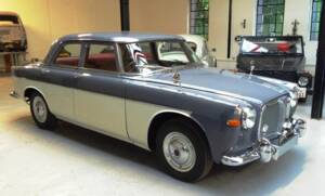 Image 3/8 of Rover 3 Litre Mk IA (1961)