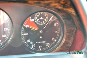 Bild 39/50 von Bentley 3 1/2 Litre (1937)