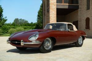 Image 1/50 de Jaguar Type E 3.8 (1964)