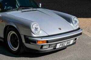 Bild 8/42 von Porsche 911 Carrera 3.2 (1989)