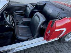 Image 28/50 of Ford Mustang 200 (1968)