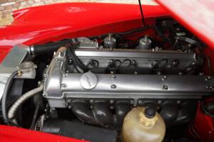 Image 37/50 of Jaguar XK 150 DHC (1960)