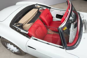 Image 27/50 of BMW 507 (1957)