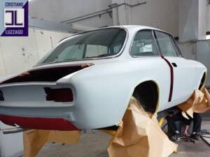 Bild 71/79 von Alfa Romeo 2000 GT Veloce (1971)