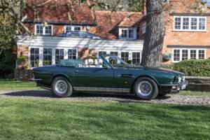Image 10/30 of Aston Martin V8 EFi Volante (1989)