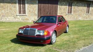 Bild 3/11 von Mercedes-Benz 500 E (1992)