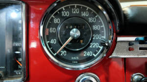 Image 10/28 of Mercedes-Benz 230 SL (1964)