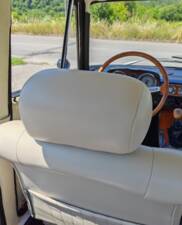 Image 46/50 of Alfa Romeo 2000 Berlina (1972)