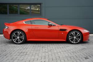Bild 3/50 von Aston Martin V12 Zagato (2012)