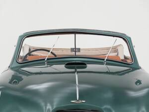 Afbeelding 10/15 van Aston Martin DB 2 Vantage DHC (1952)