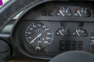 Immagine 20/50 di Alfa Romeo 2.0 Spider (1991)