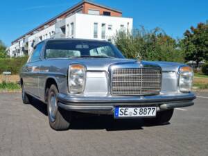 Image 1/8 de Mercedes-Benz 250 C (1969)