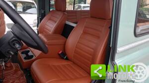 Image 8/10 of Land Rover Defender 90 (1998)