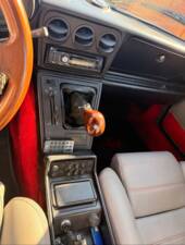 Immagine 5/64 di Alfa Romeo Spider Veloce (1986)