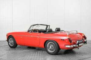 Bild 6/50 von MG MGB (1971)