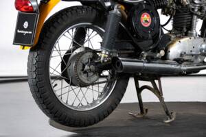 Image 32/50 of Ducati 250 Scrambler (1971)