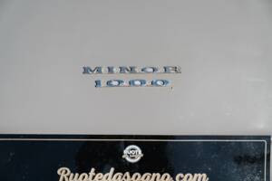 Image 19/50 of Morris Minor 1000 (1958)