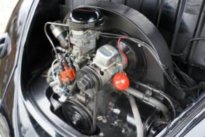 Image 36/37 of Volkswagen Beetle 1200 Hebmüller (1949)