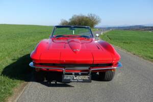 Image 33/43 de Chevrolet Corvette Sting Ray Convertible (1964)