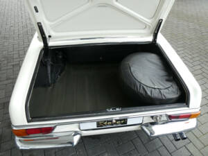Imagen 18/25 de Mercedes-Benz 280 SL (1968)