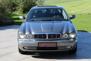 Image 10/50 of Jaguar XJ 8 4.2 (2004)