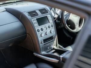 Bild 28/65 von Aston Martin V12 Vanquish S (2007)