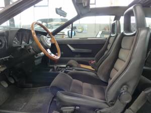 Bild 38/42 von Alfa Romeo GTV6 3.0 (1985)