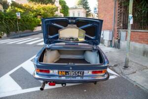Image 37/56 of BMW 2800 CS (1969)