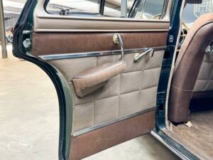 Bild 14/25 von Chrysler New Yorker (1950)