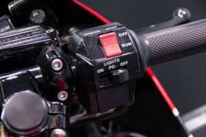 Bild 22/50 von Yamaha DUMMY (1985)