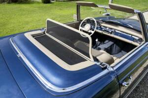 Image 23/44 de Mercedes-Benz 230 SL (1966)