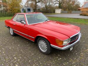 Image 150/177 de Mercedes-Benz 350 SL (1974)