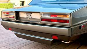 Image 6/18 of Aston Martin Lagonda (1982)