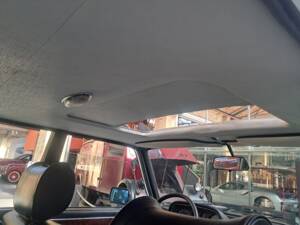 Immagine 15/39 di BMW 3,3 Li (1977)