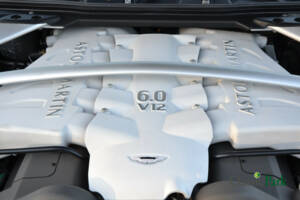Imagen 14/50 de Aston Martin DBS Volante (2010)