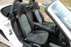 Immagine 13/25 di Porsche Boxster (2010)