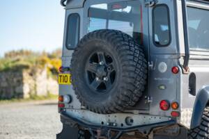 Afbeelding 29/33 van Land Rover Defender 90 Td5 (2001)
